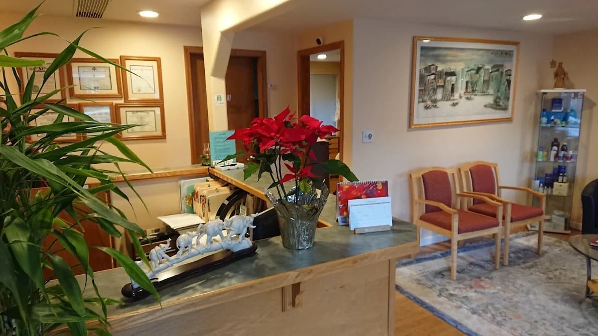 Acupuncture & Oriental Medical Center gallery photo 2