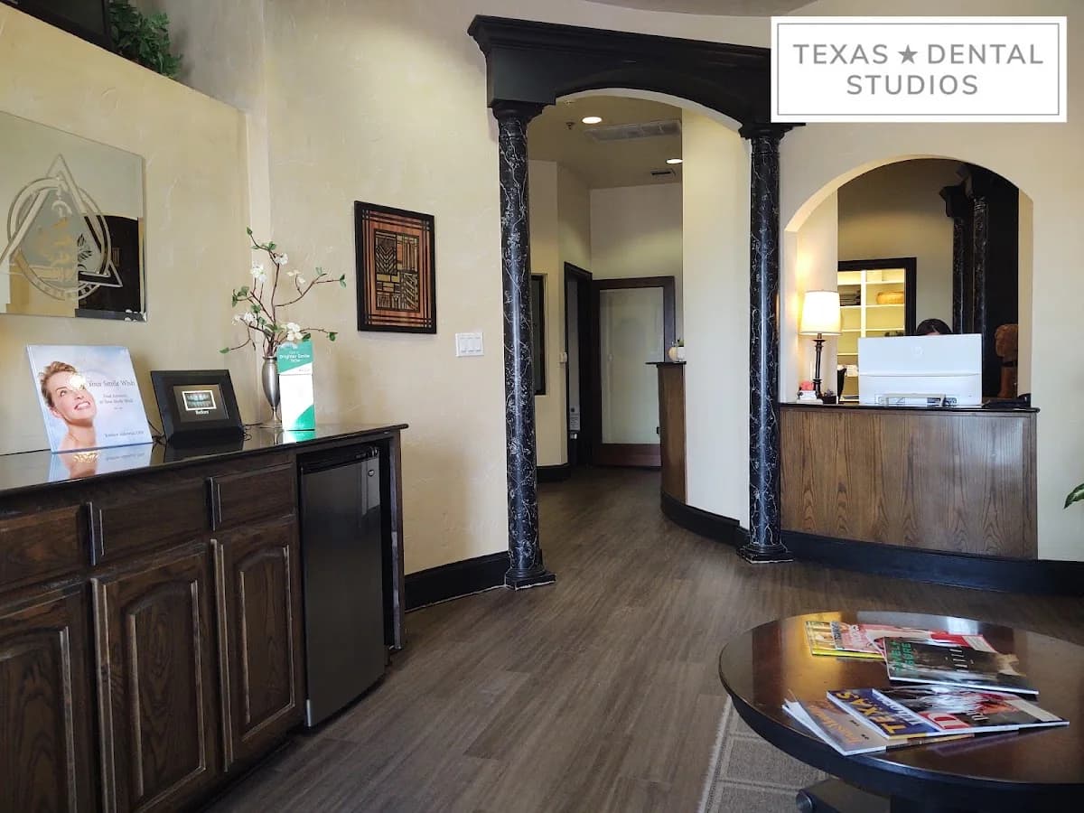 Carrollton Dental Studio - Dr Linh Nguyen gallery photo 2