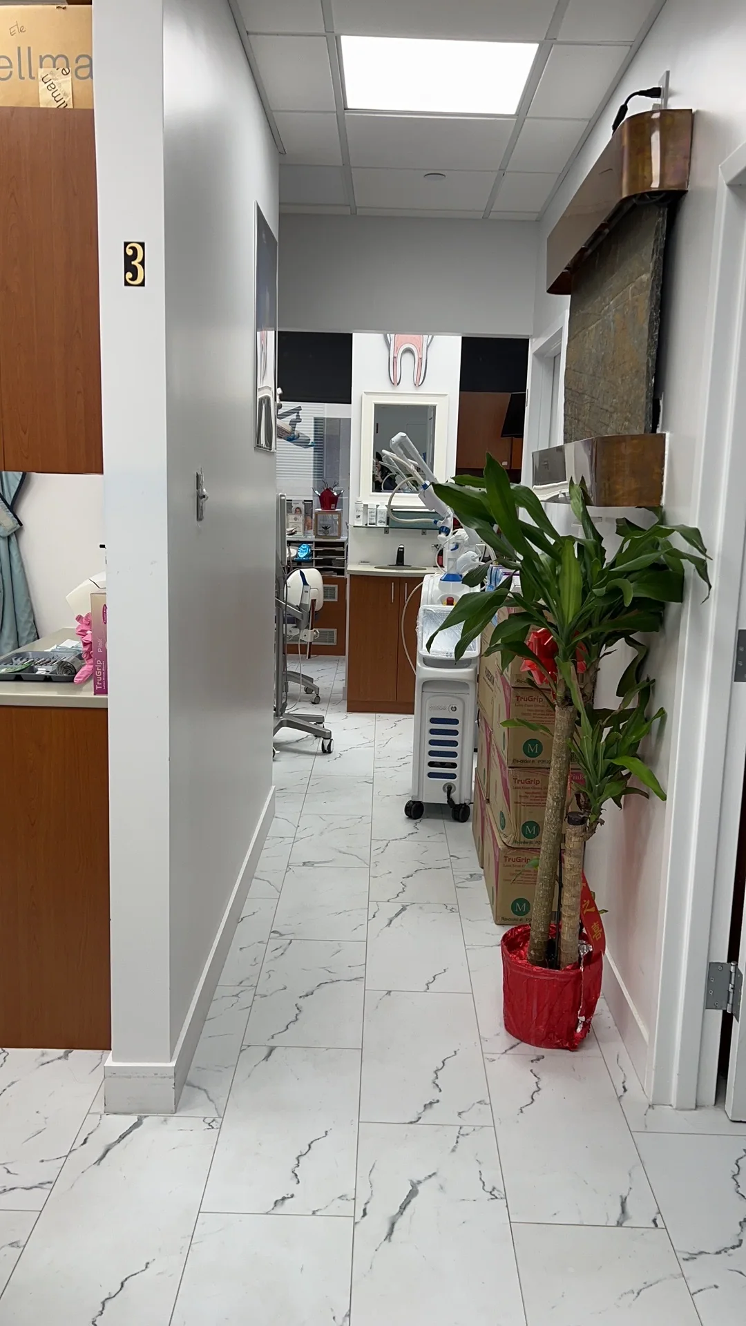 Centre Dental/中央牙科 gallery photo 4