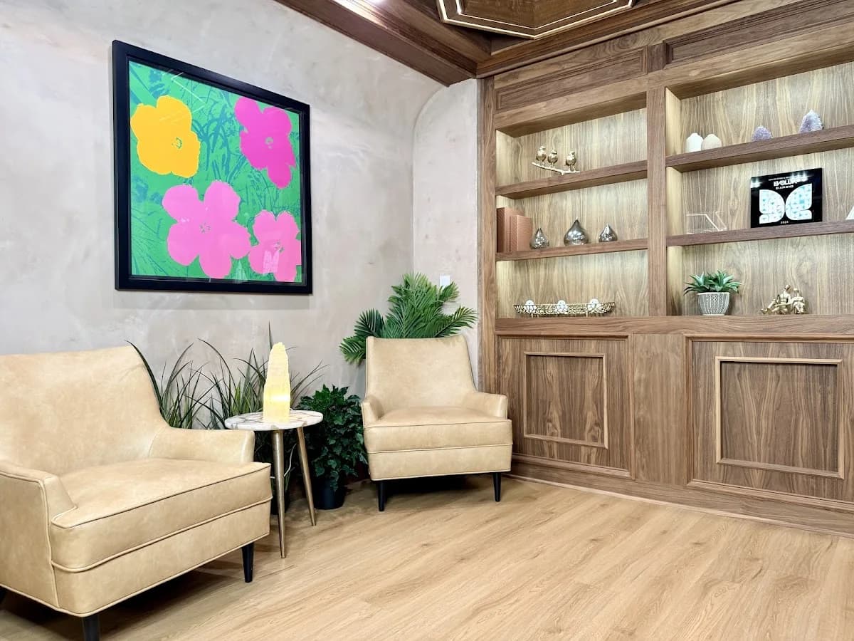 Dr. Van Tran Family Practice gallery photo 5