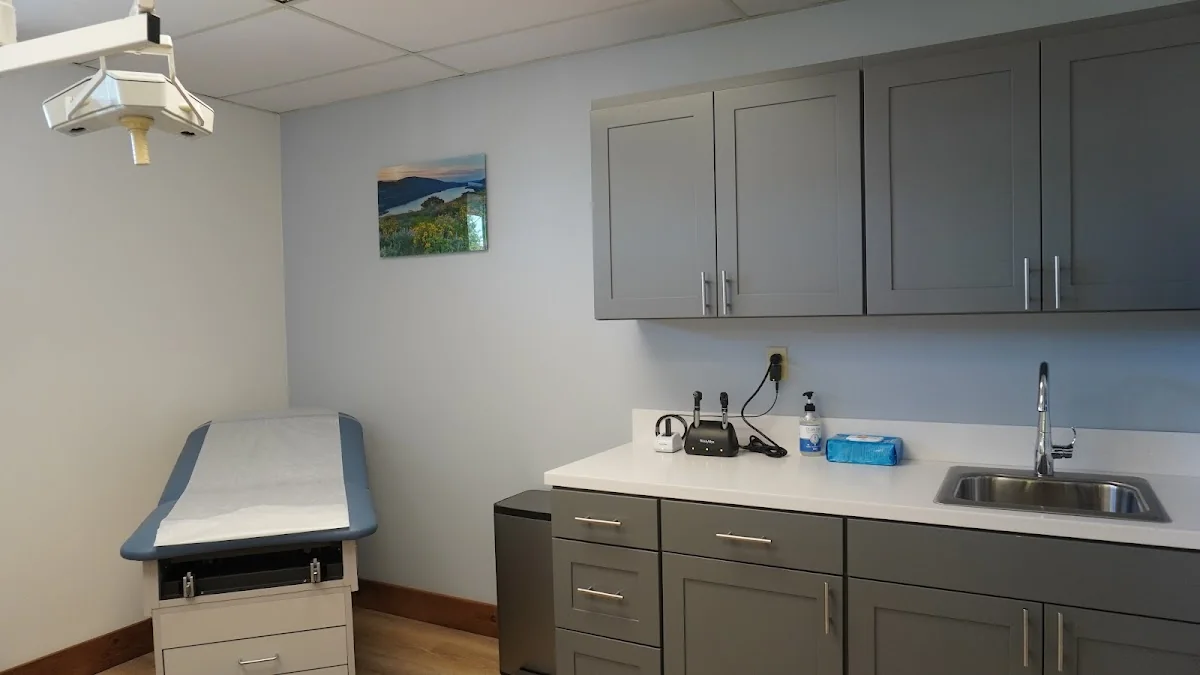 Edmonds Medical Clinic gallery photo 3