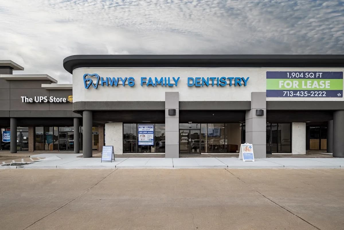HWY 6 FAMILY DENTISTRY gallery photo 3