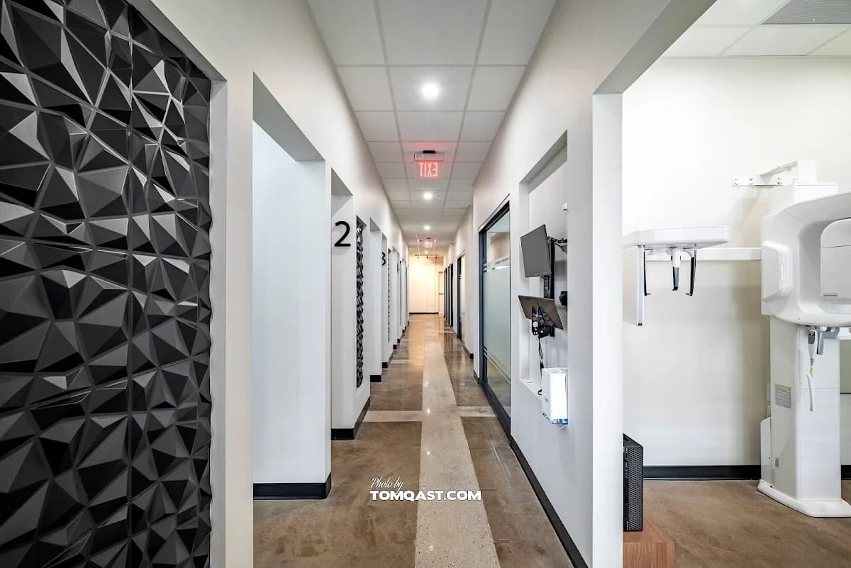 HWY 6 FAMILY DENTISTRY gallery photo 4