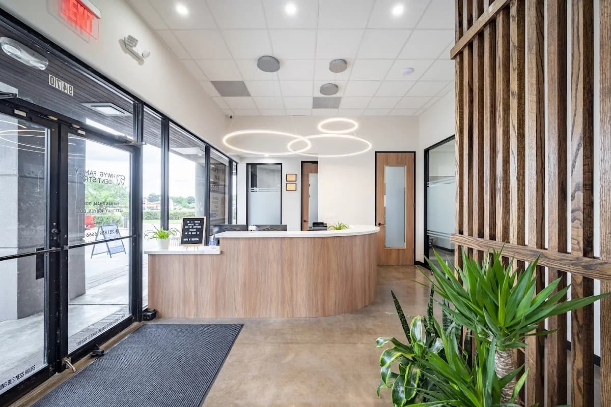 HWY 6 FAMILY DENTISTRY gallery photo 5
