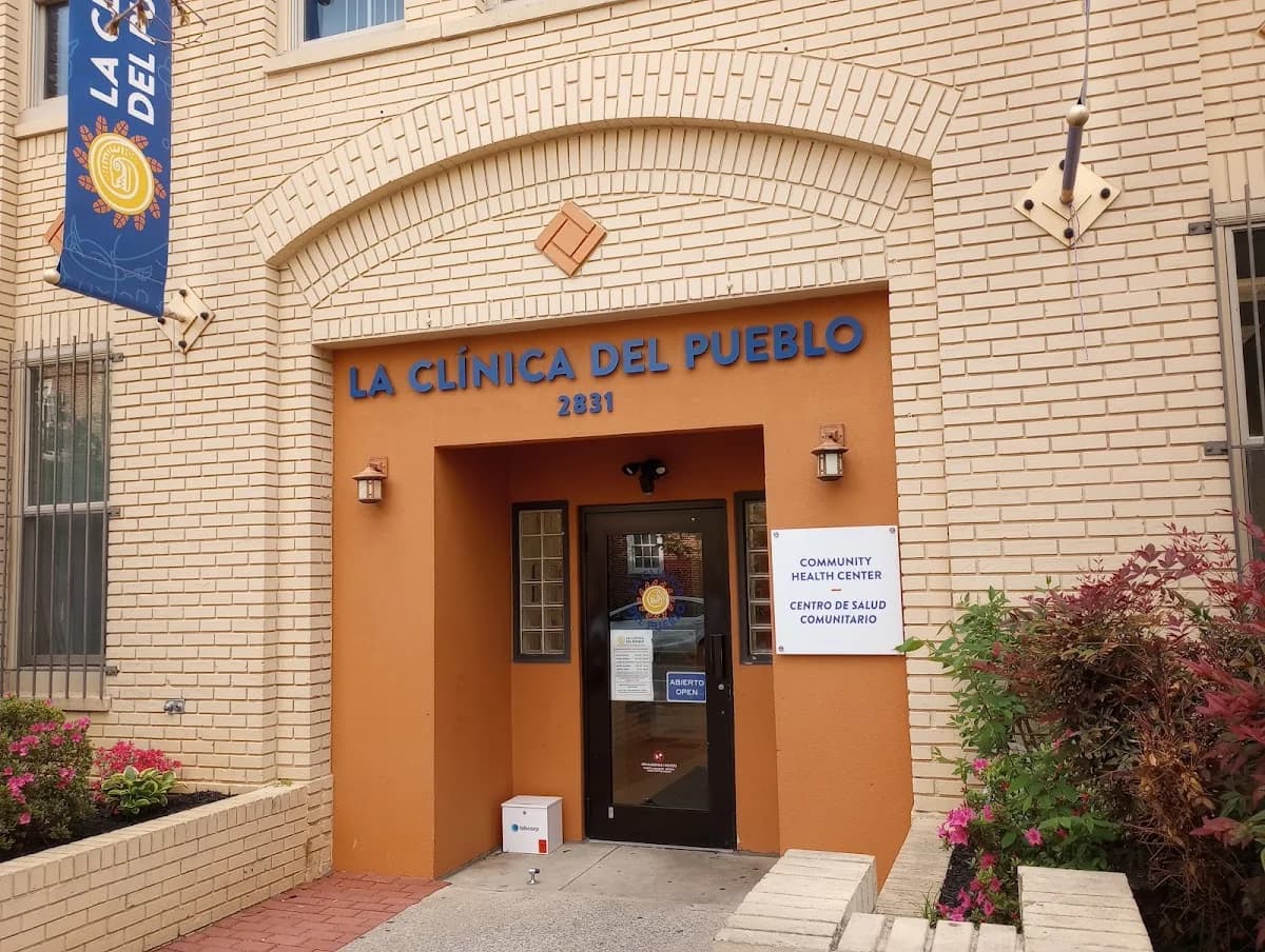 La Clinica del Pueblo gallery photo 3