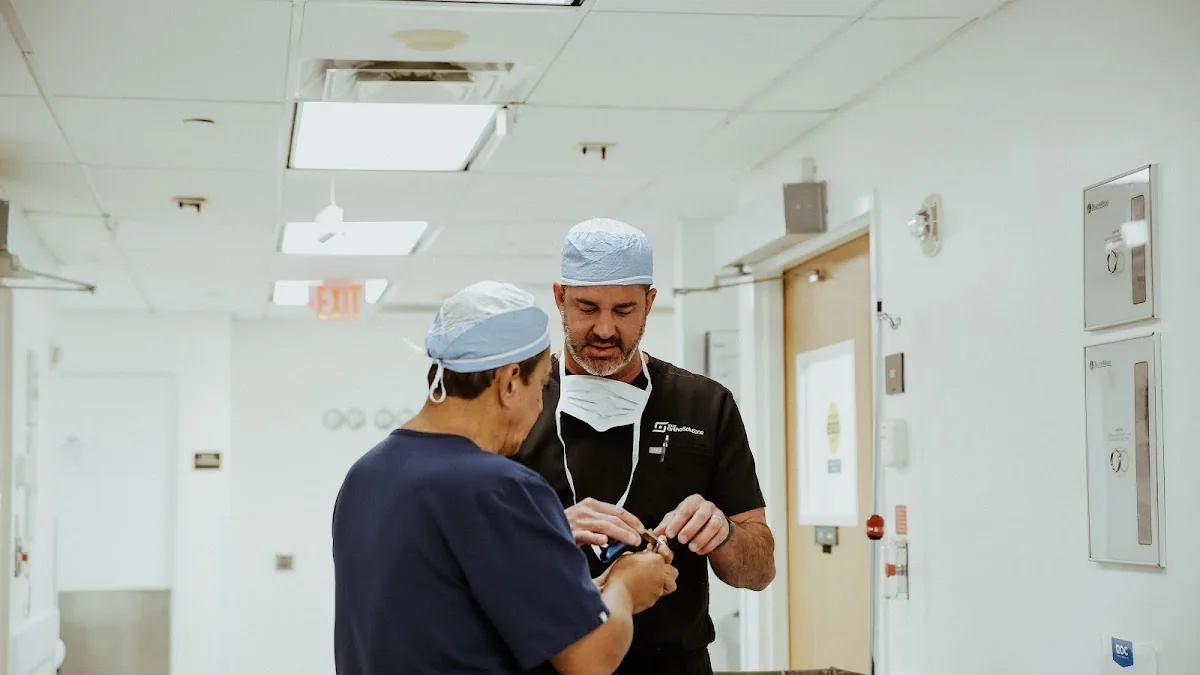 Reconstructive Orthopedic Center gallery photo 4