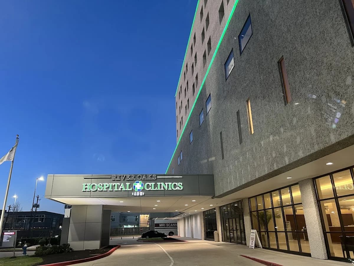River Oaks Hospital & Clinics gallery photo 2