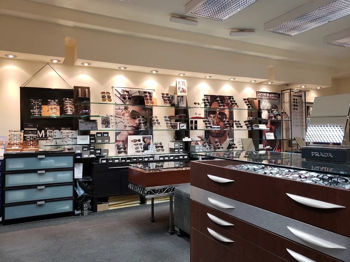 Somi Kim Optometry gallery photo 3