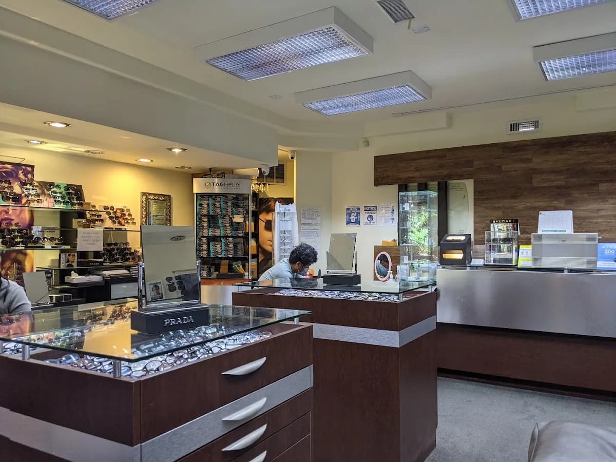 Somi Kim Optometry gallery photo 4