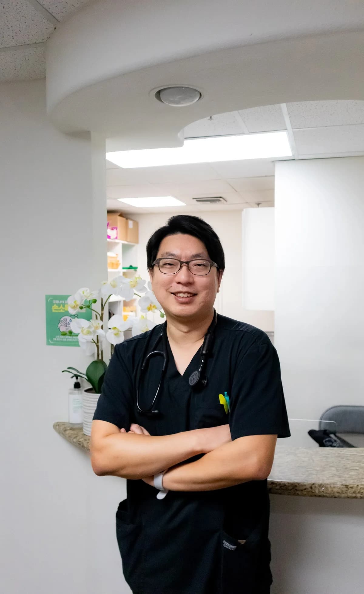 SUNG HYUN KIM, M.D. Internal Medicine