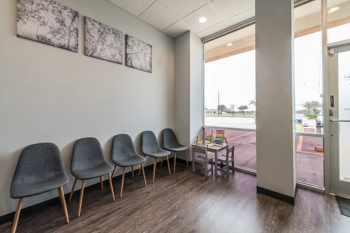 V Family Dentistry gallery photo 5